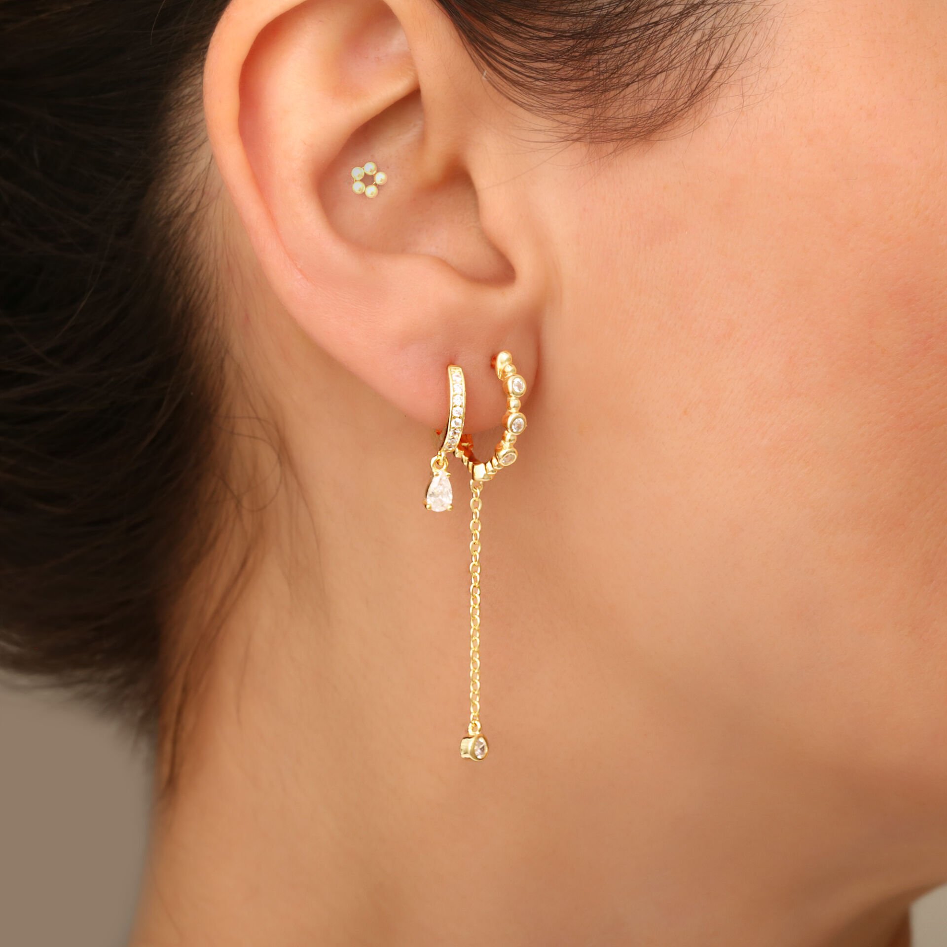 Elisa Zincirli Halka Küpe